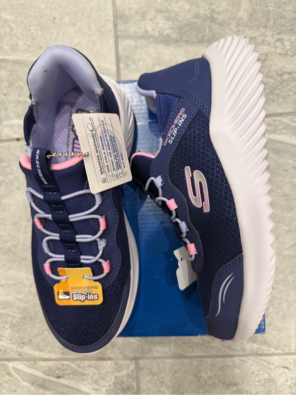 New girls Sz 2 Skechers Navy, Light Purple & Pink Slip-Ins shoes